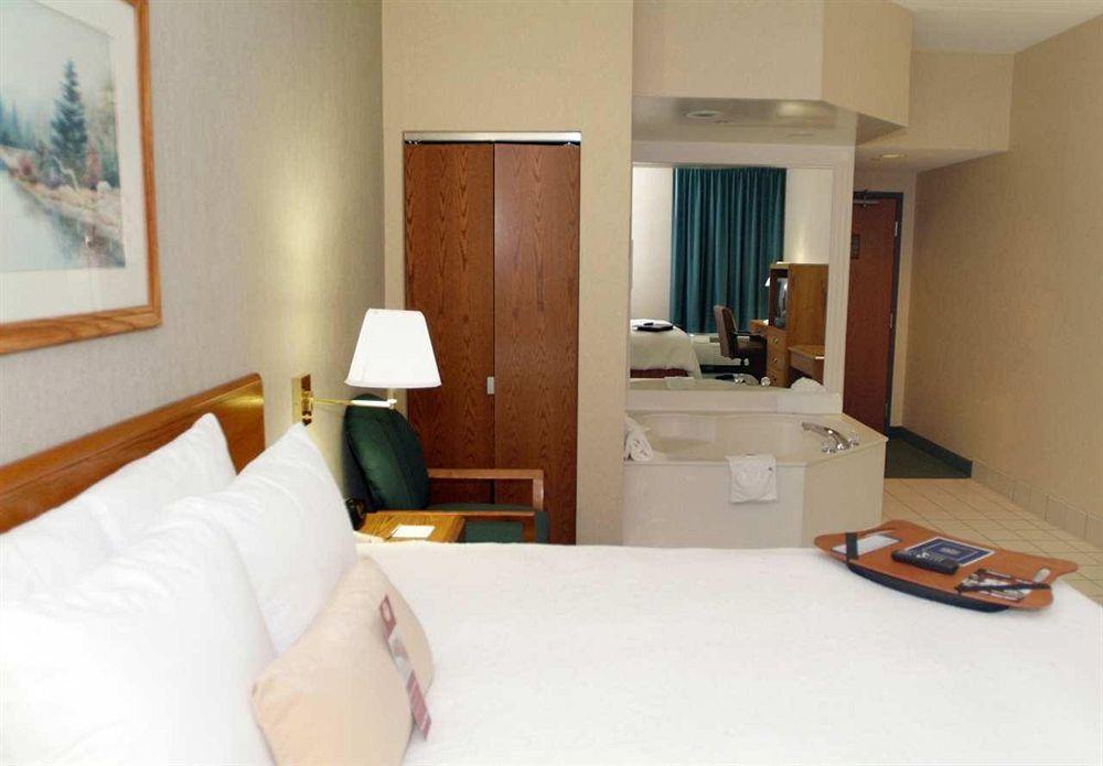 Hampton Inn Grand Rapids-South Wyoming Zimmer foto