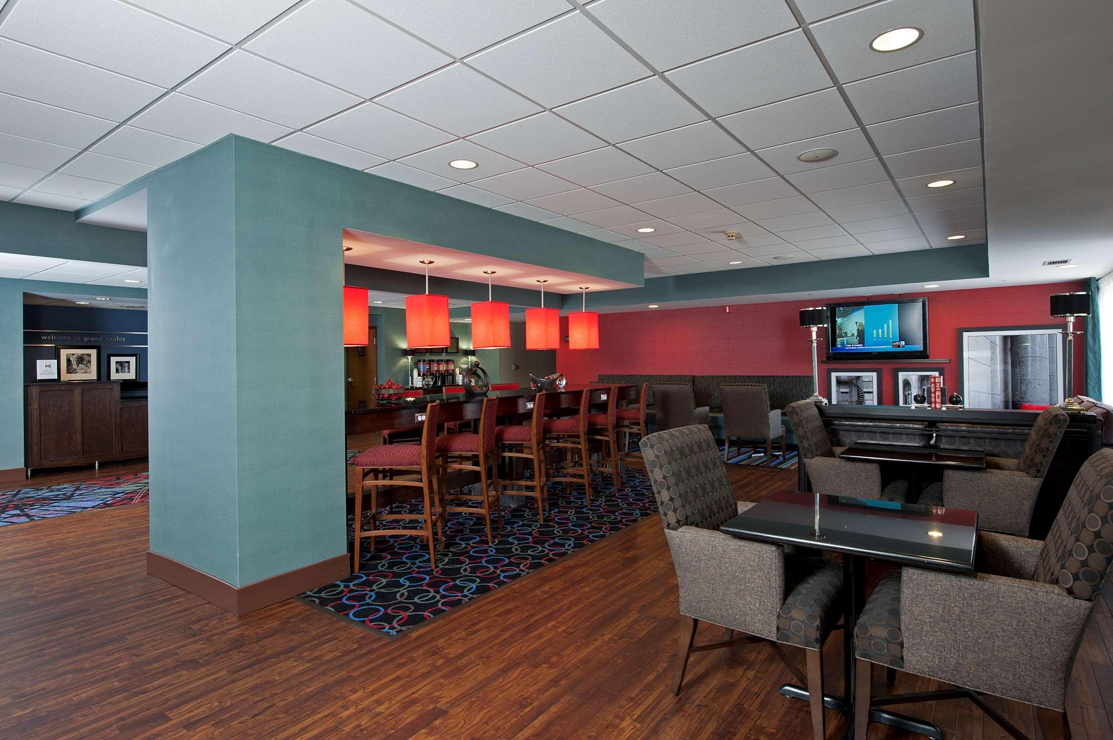 Hampton Inn Grand Rapids-South Wyoming Exterior foto